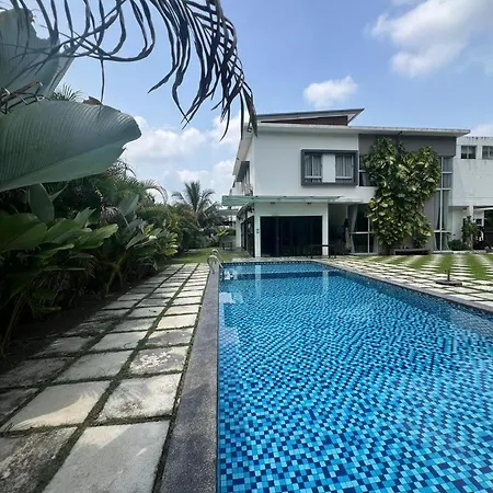 Teratak Amandarii Homestay Kajang Exterior photo