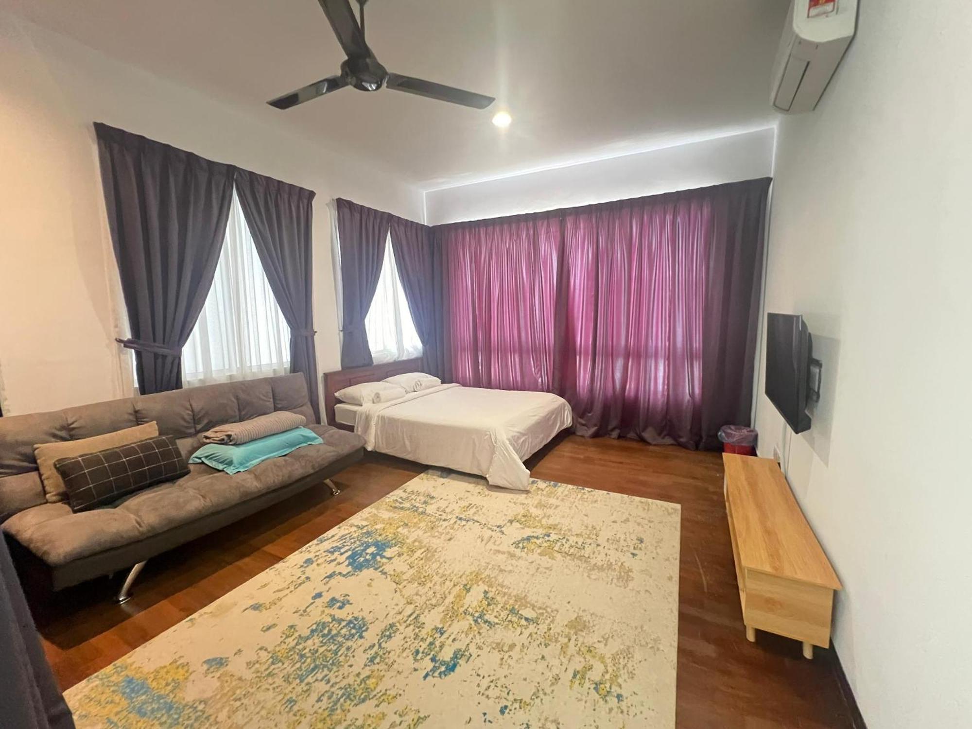 Teratak Amandarii Villa Kajang